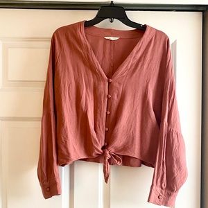 Sim & Sam Button Front V Neck Top